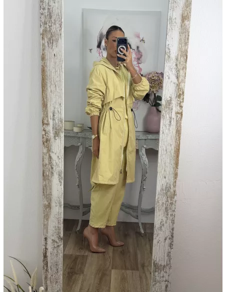 Cortavientos frunce cintura amarillo