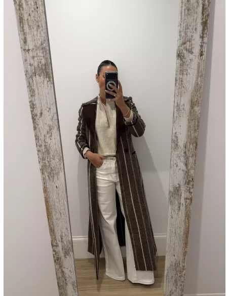 Abrigo Dalia marrón de rayas