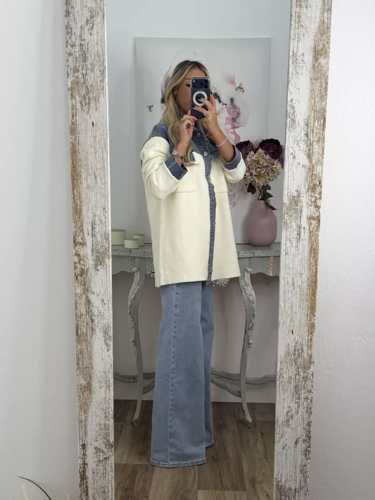 Chaqueta punto blanca y vaquera