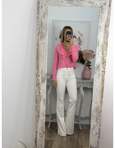 Jeans blanco tachuelas y estrella rosa