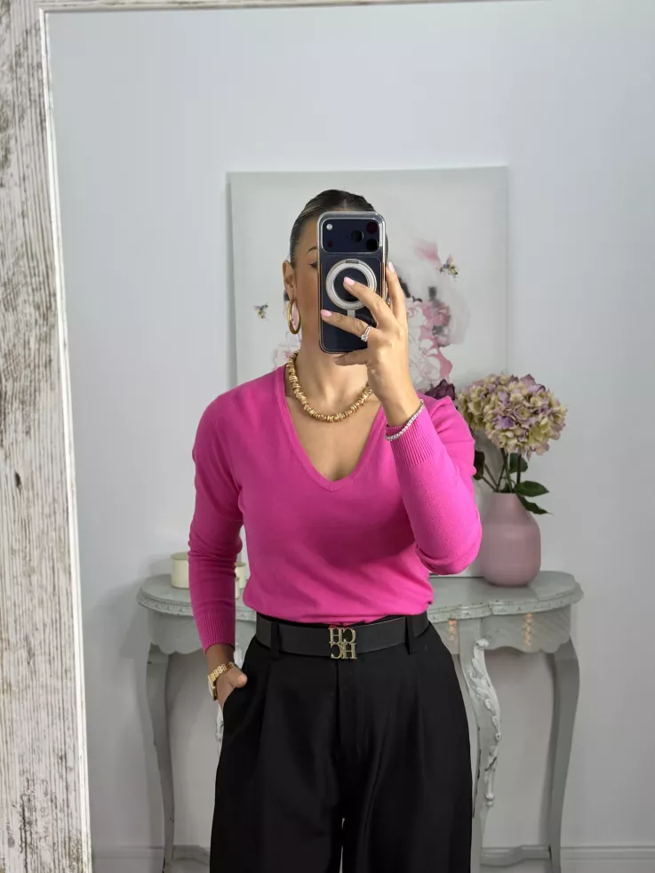 Jersey básico cuello de pico fucsia