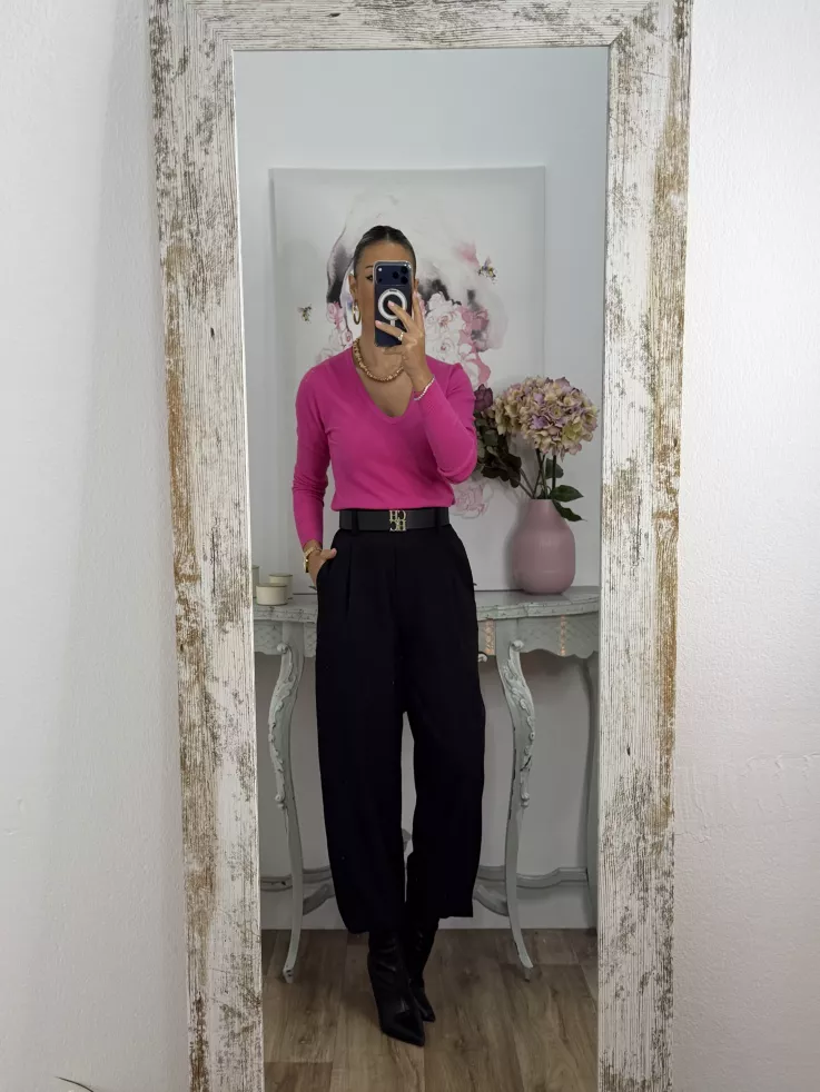 Jersey básico cuello de pico fucsia