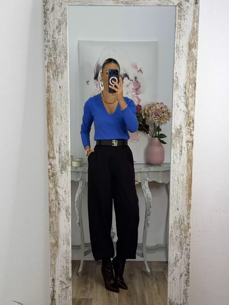 Jersey básico cuello de pico azul