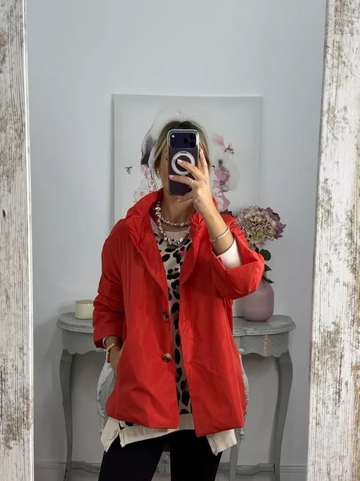 Cortavientos cuello chimenea rojo