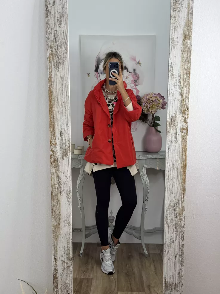 Cortavientos cuello chimenea rojo