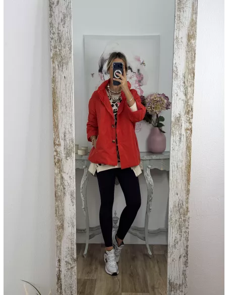 Cortavientos cuello chimenea rojo