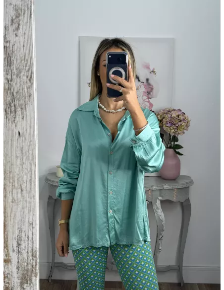 Camisa satinada abotonada verdeagua