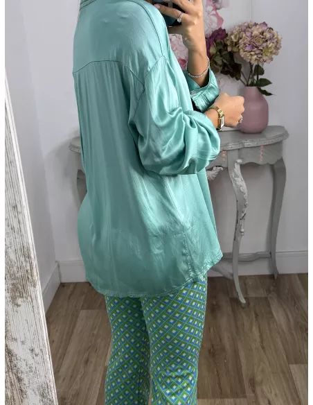 Camisa satinada abotonada verdeagua
