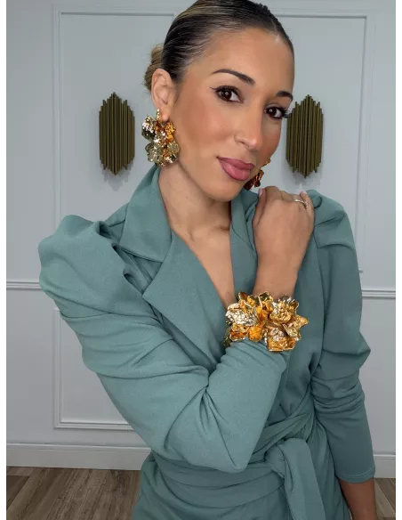 Brazalete de flores grandes