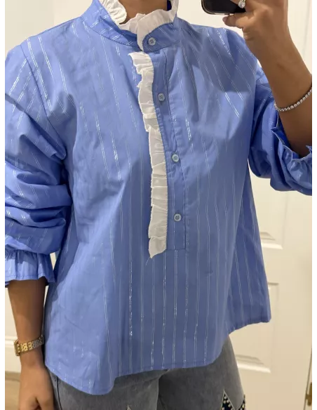 Camisa azul de raya plateada