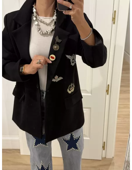 Chaqueta oversize negra parches