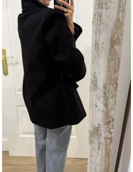 Chaqueta oversize negra parches