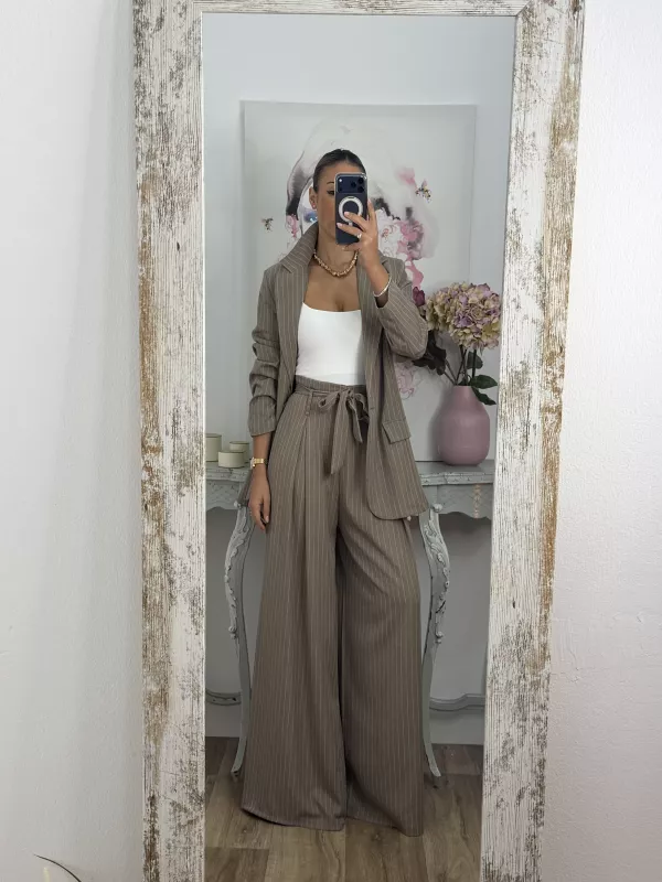 Traje de chaqueta Fidas taupe
