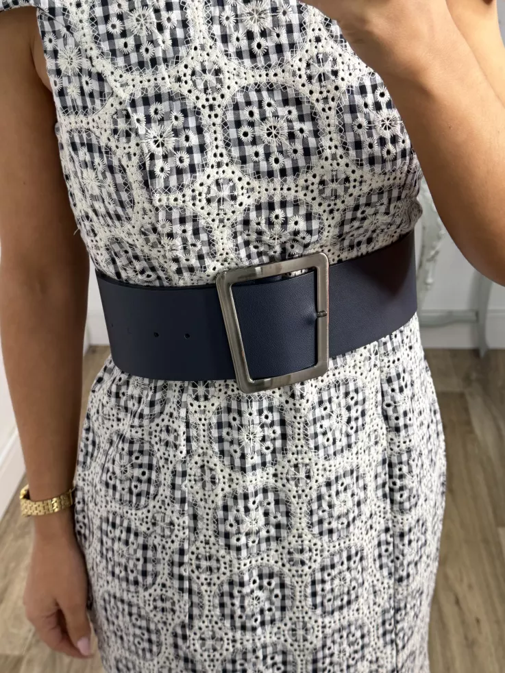 Cinturón ancho azul marino efecto piel