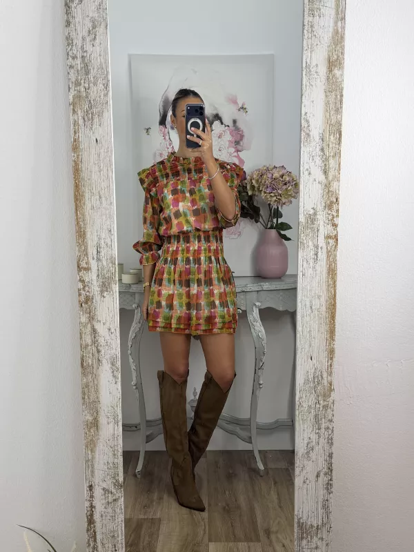 Vestido Colres tono naranja