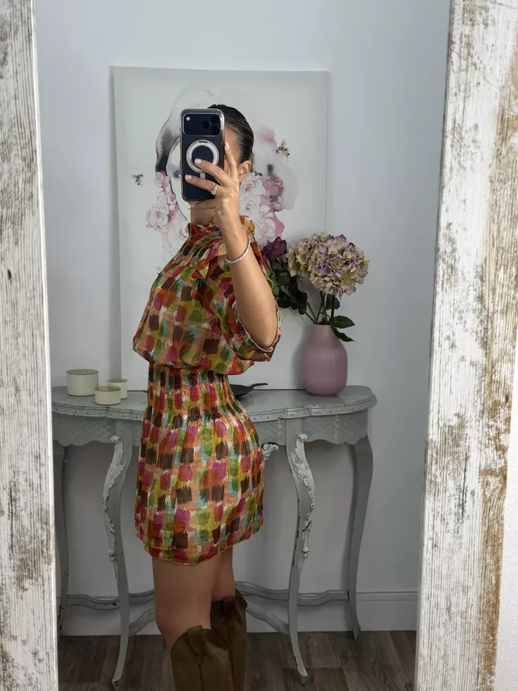 Vestido Colres tono naranja