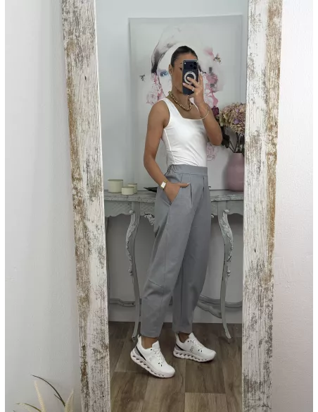 Pantalón Loben gris