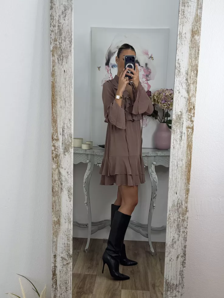 Vestido Ninoska maquillaje