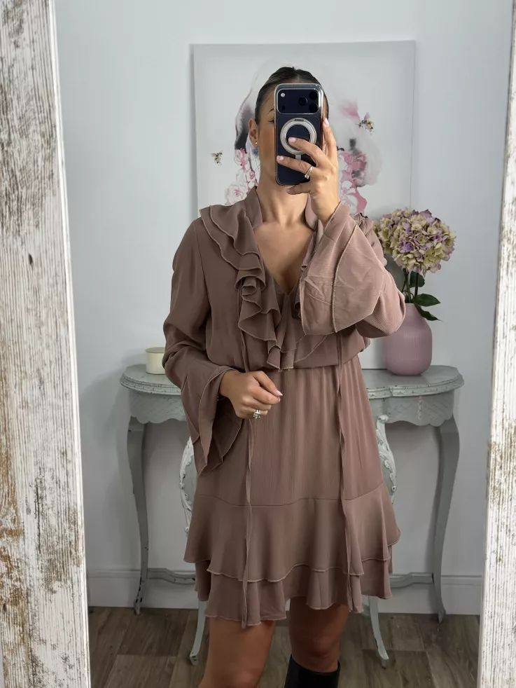 Vestido Ninoska maquillaje