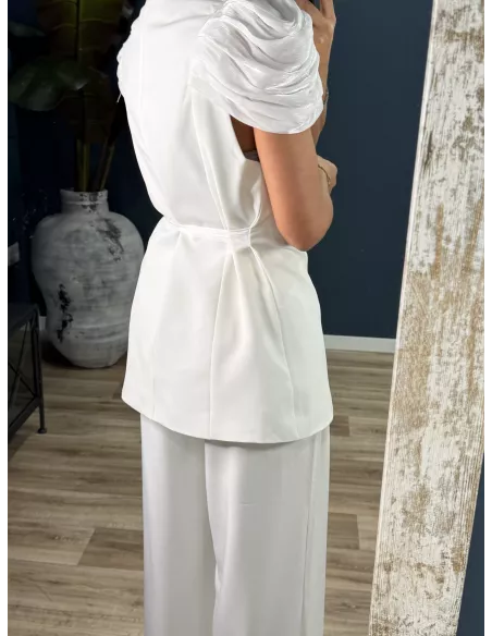 Conjunto de chaqueta organza y pantalón