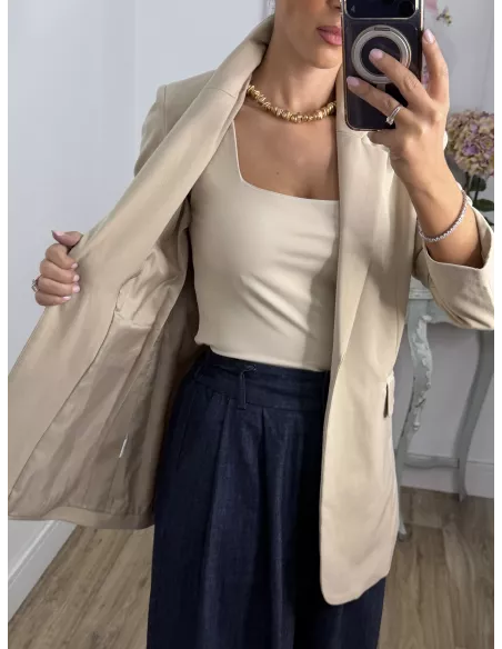Chaqueta Amarenta beige