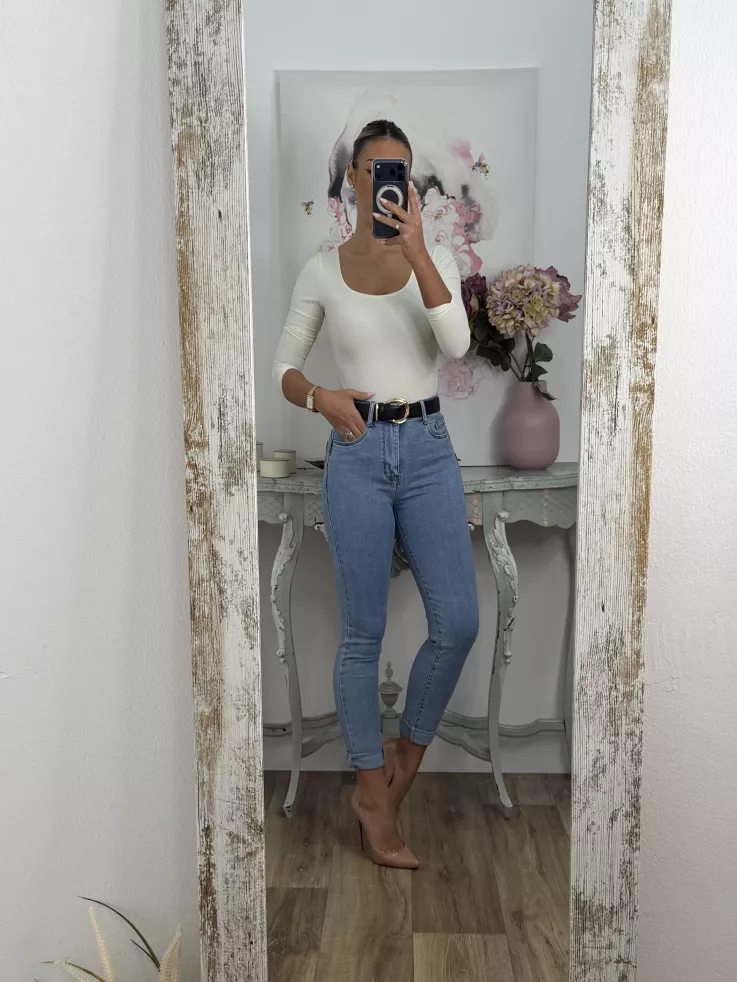 Jeans vaquero claro etiqueta roja