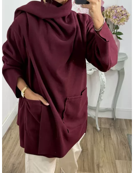 Chaqueta tipo capa burdeos