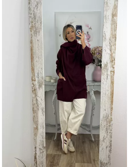 Chaqueta tipo capa burdeos