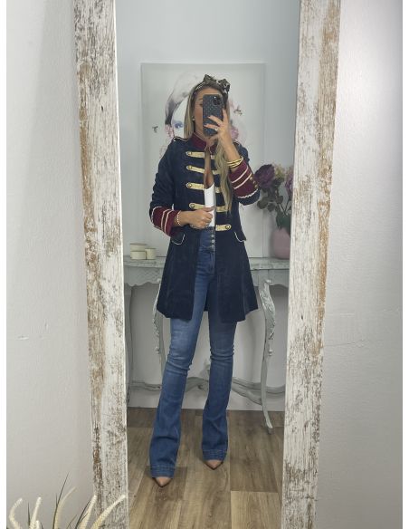 Levita corte militar azul y vino