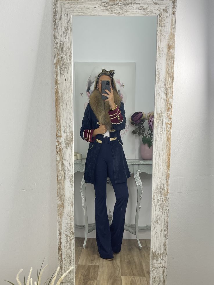 Levita corte militar azul y vino