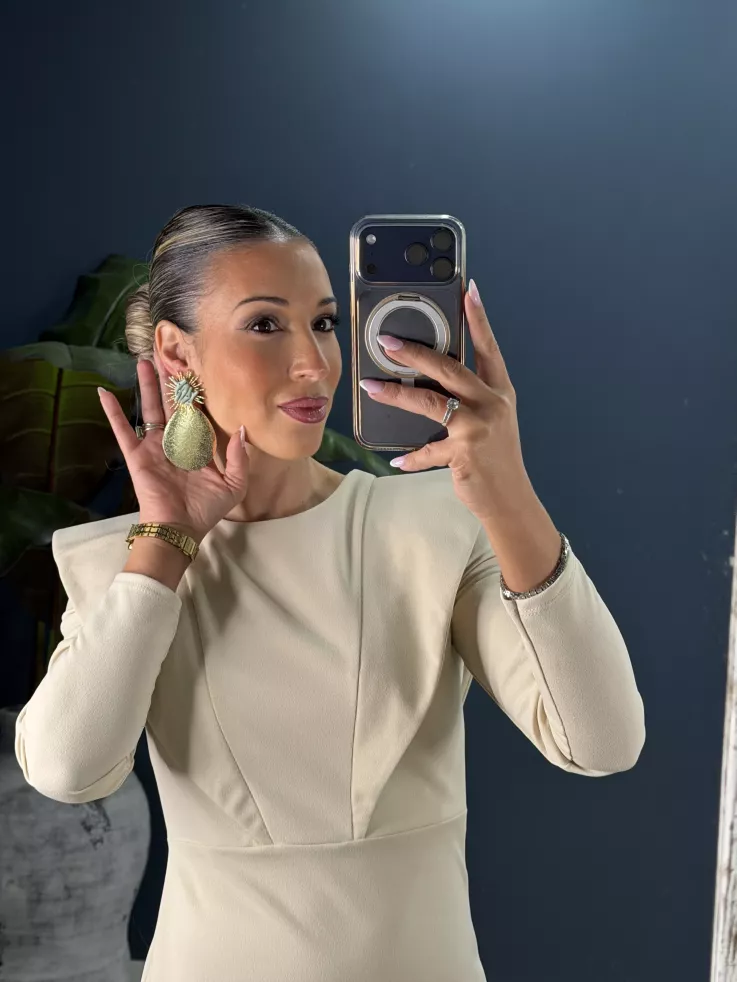 Pendientes dorados con Coral verdeagua