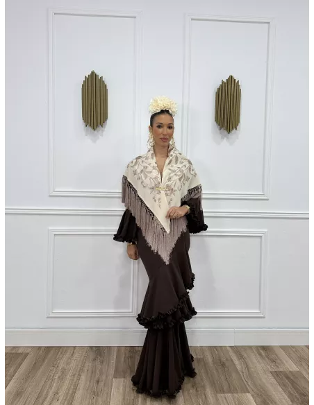 Mantón bordado beige y tostado