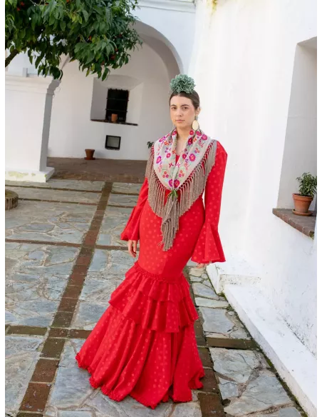 Piquillo grisáceo bordado