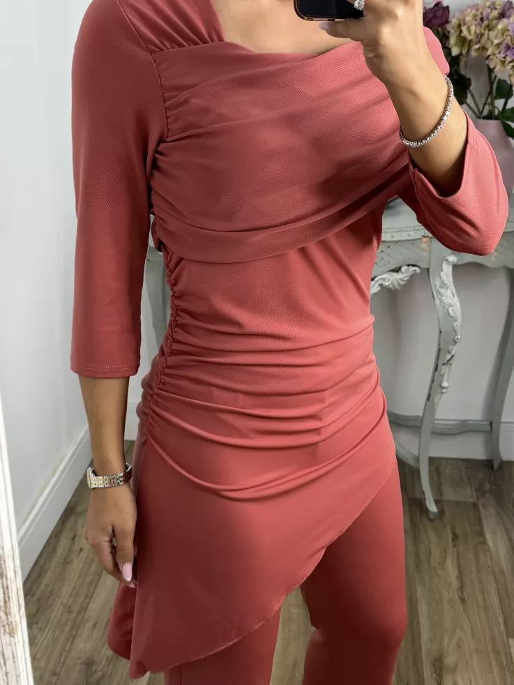 Conjunto Indara rosa