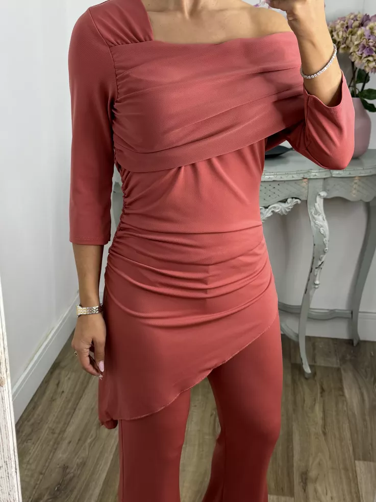 Conjunto Indara rosa