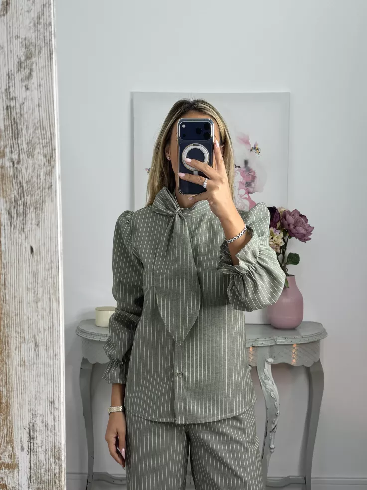 Conjunto Salomon verde