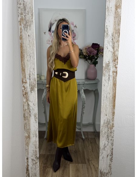 Vestido lencero largo mostaza