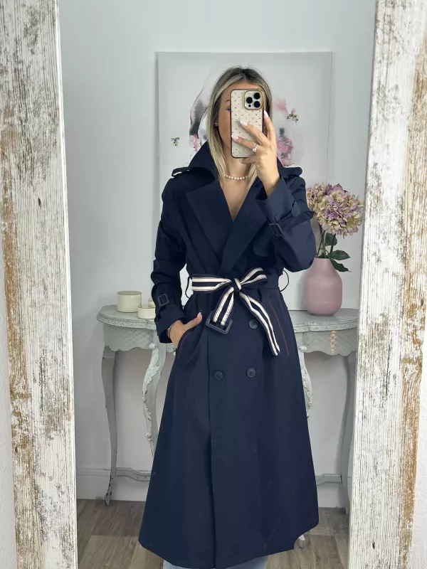 Gabardina azul marino cinturón raya