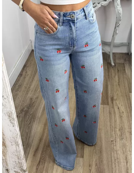 Jeans cerezas rojas