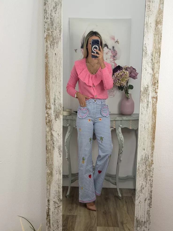 Jeans cuadros vichy azul bordados