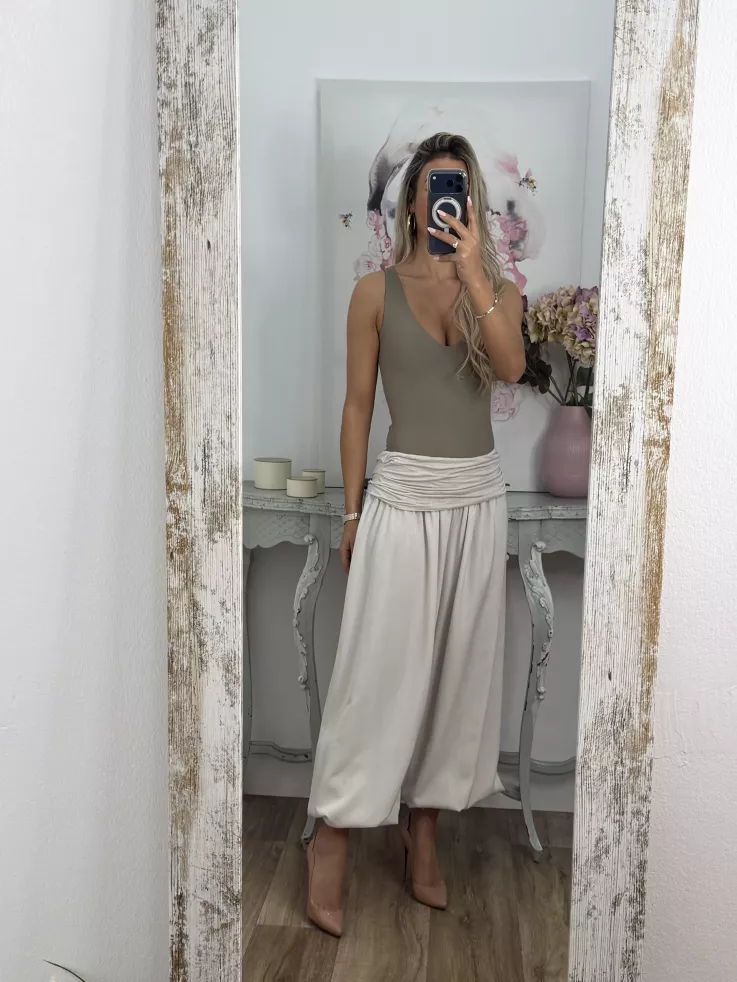 Pantalón Aladín bombacho beige