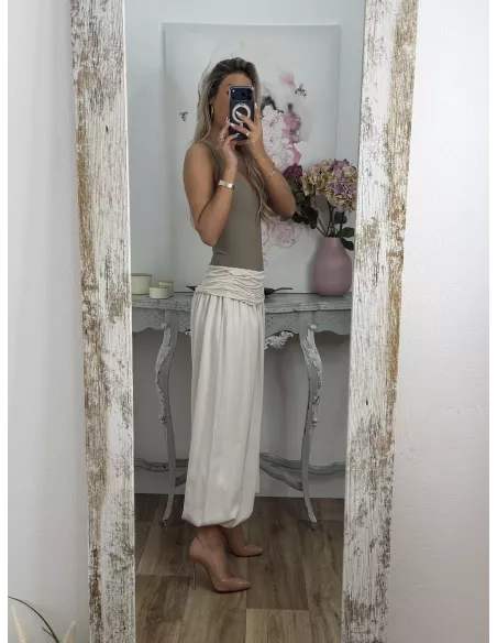Pantalón Aladín bombacho beige