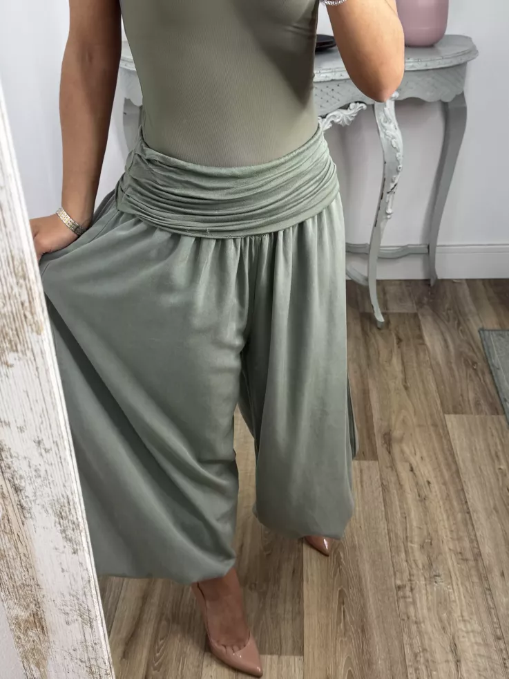 Pantalón Aladín bombacho verde