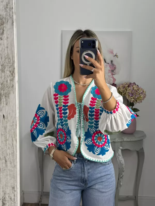 Chaqueta Indian ribete cuello azul