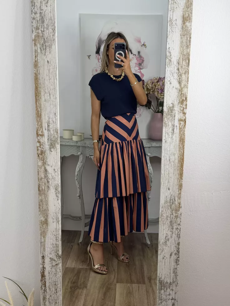 Falda rayas azul y rosa volantes