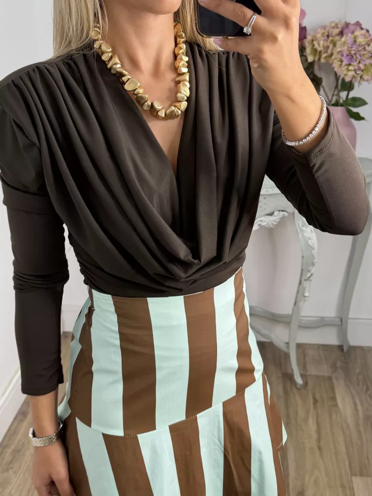 Blusa escote casada choco