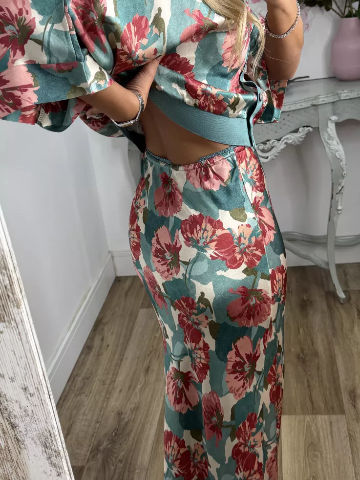 Conjunto Mena flores grandes azul