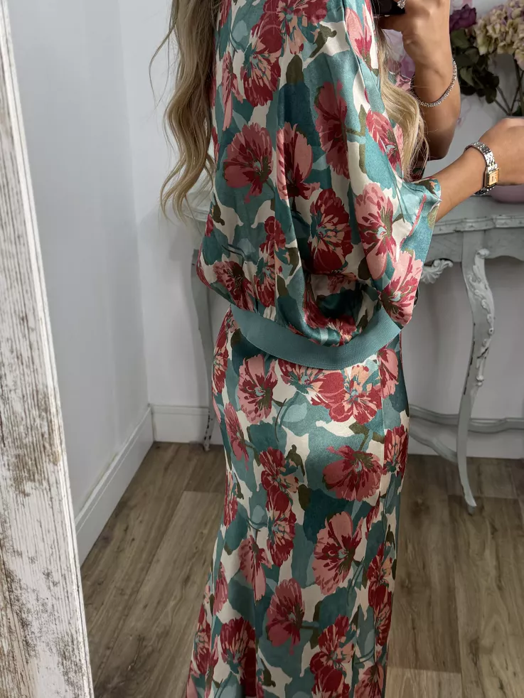 Conjunto Mena flores grandes azul