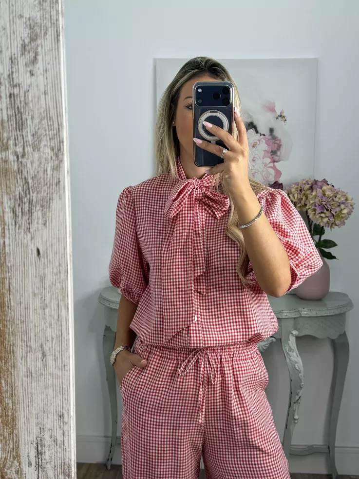 Conjunto camisa y pantalón vichy rojo