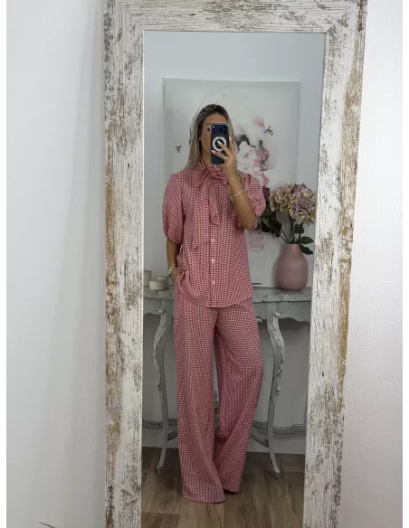 Conjunto camisa y pantalón vichy rojo